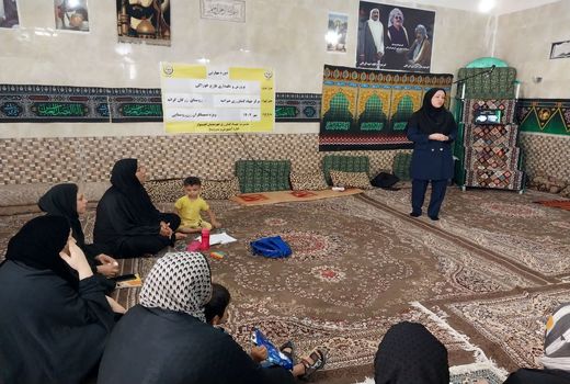 آشنایی زنان روستایی اهواز با تولید قارچ خوراکی
