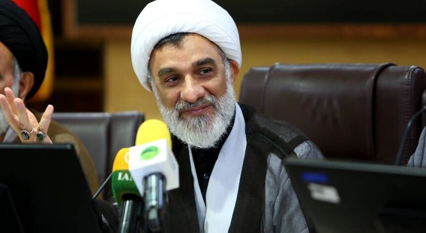 خودکفایی غذایی پایه استقلال کشور و امنیت ملی است