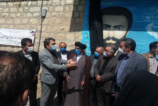رونمایی از تمثال مبارک شهیدان سنگر سازان بی سنگر  فیروزکوه