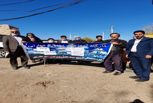  کارگاه آموزشی طرح جهش تولید در دیمزارها در بخش مرکزی تاکستان