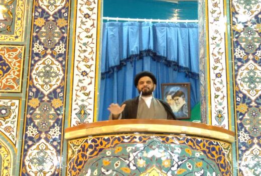 مسئول حوزه ی نمایندگی ولی فقیه در سازمان جهاد کشاورزی سخنران پیش از خطبه های نمازجمعه این هفته بود