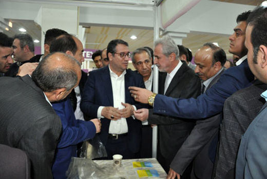 بازدید وزیر صمت و نایب رئیس مجلس شورای اسلامی از زون کشاورزی زیستی در هفتمین نمایشگاه ربع رشیدی