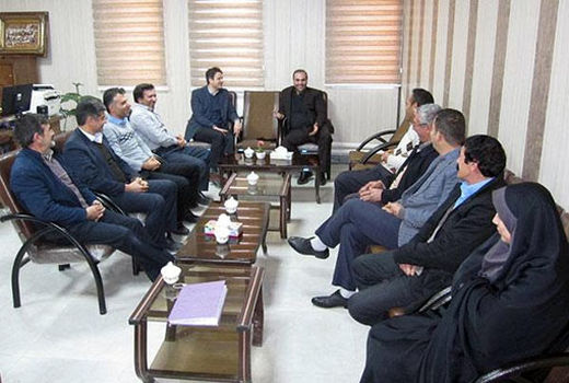 خدمت‌رسانی به مردم در عرصه دامپزشکی نباید لحظه‌ای متوقف شود