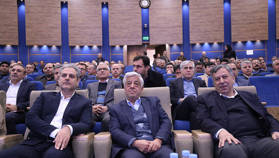 مراسم تجلیل از برگزیدگان علمی و اثرگذار بخش کشاورزی و منابع طبیعی 	