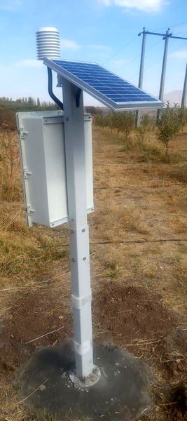 نصب و راه اندازی دومین دستگاه دیتالاگر در بخش کندوان شهرستان میانه