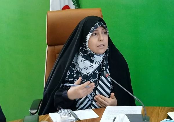 مادران پدافند عاطفی خانواده در بحرانها هستند