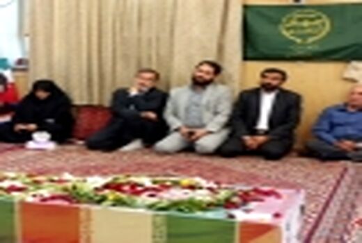 شهیدان پرچم‌های در اهتزاز بر فراز قله‌های رفیع عزت، شرف، استقلال