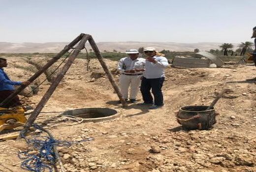 یک قنات خشک در لارستان پس از سال ها دوباره جاری شد