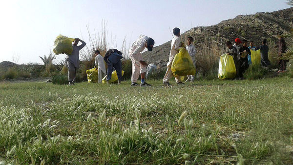 نه به پرتاب زباله از خودرو و نه به کیسه پلاستیکی