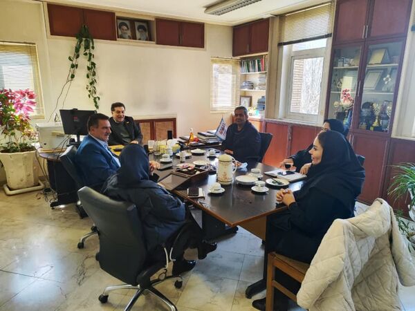 تقویت همکاری‌ فناورانه صنایع تبدیلی آذربایجان شرقی و پژوهشکده بیوتکنولوژی صنایع غذایی
