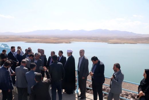 بازدید معاون آب و خاک وزارت جهاد کشاورزی از سد مخزنی نهب در تاکستان