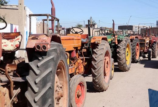 نظارت بر اجرای طرح پلاک گذاری ماشین آلات کشاورزی