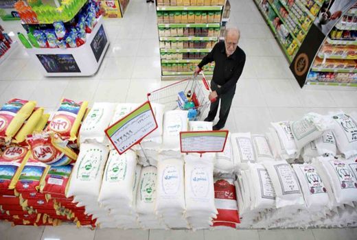 توزیع بیش از ۱۶۵ هزار تن کالای اساسی تنظیم بازاری در استان قزوین