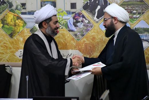 تفاهم‌نامه ترویج فرهنگ اقامه نماز در جهاد کشاورزی آذربایجان شرقی امضا شد