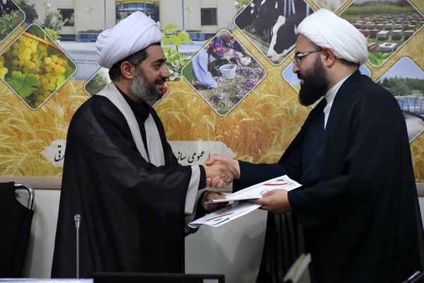 تفاهمنامه ترویج فرهنگ اقامه نماز در جهاد کشاورزی آذربایجان شرقی امضا شد