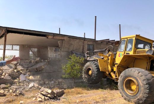 قلع و قمع ۳ مورد ساخت و ساز غیر مجاز در قزوین