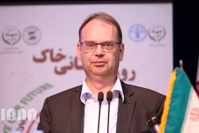 مراسم روز جهانی خاک