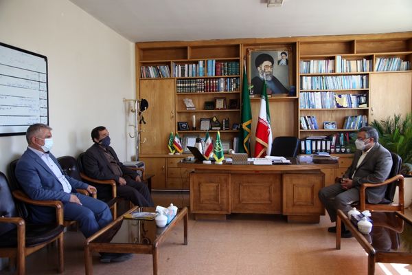 دیدار نماینده مردم شهرستان نقده در مجلس شورای اسلامی با رییس سازمان جهاد کشاورزی آذربایجان غربی