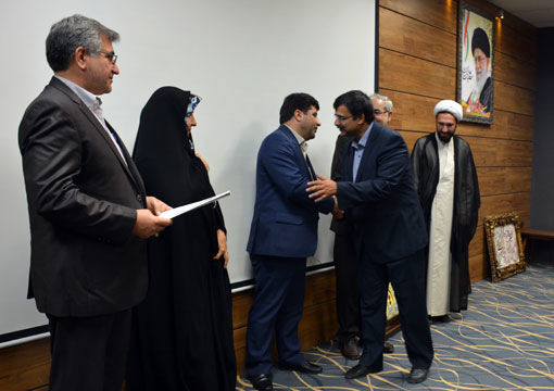 مراسم تودیع و معارفه رئیس مرکز تحقیقات و آموزش کشاورزی و منابع طبیعی استان برگزار شد