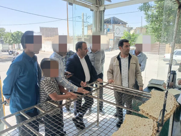 برخورد قاطع با متخلفان حوزه آرد و نان در شهرستان البرز/ ۴ نانوایی به تعزیرات حکومتی معرفی شدند
