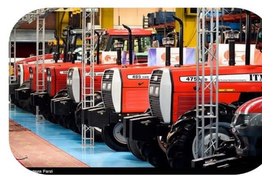 ۲۱ هزار دستگاه تراکتور در بخش کشاورزی لرستان مشغول به فعالیت هستند