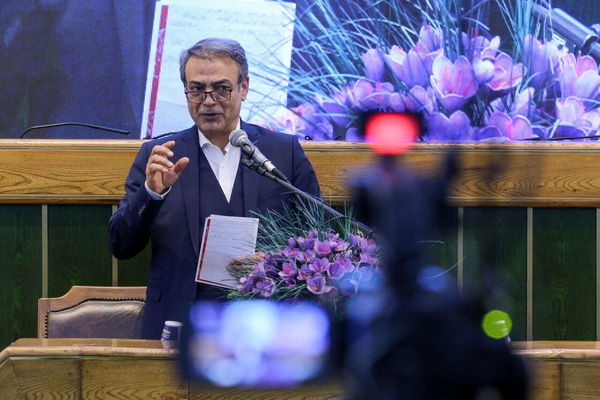 90 درصد زعفران ایران از مسیر کشورهای دیگر صادر میشود/ صادرات 184 میلیون دلاری در سال گذشته