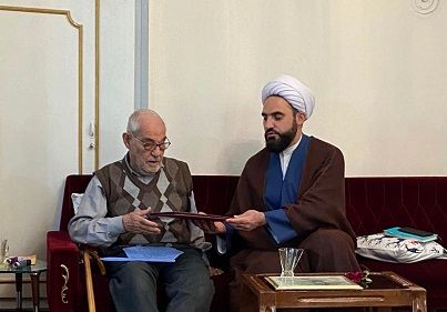 دیدار سرپرست حوزه نمایندگی ولی فقیه در جهاد کشاورزی آذربایجان غربی با خانواده جهادگر شهید جواد امامعلی سبزی