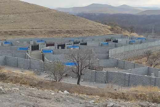 شناسایی و تغییر کاربری ۲۰ مورد ساخت و ساز غیرمجاز در اراضی کشاورزی روستای اسفنجان اسکو