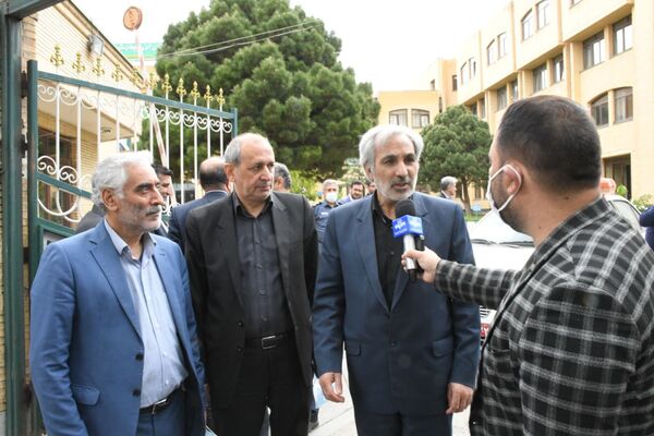 با هدف جلوگیری از تخلفات نانواییها ، رصد گسترده میدانی بازرسان از بازار آردونان و نانواییهای آذربایجان شرقی
