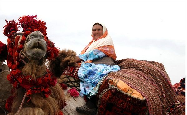 اختصاص 330 میلیارد تومان تسهیلات به عشایر/ طرح‌های جدید گردشگری عشایری، زنجیره تولید گیاهان دارویی و تولید گوشت اجرا می‌شود