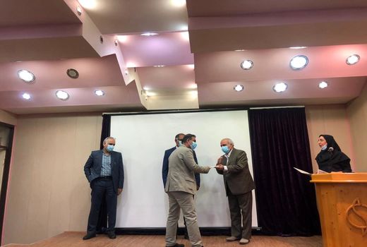 مدیر روابط عمومی سازمان جهادکشاورزی هرمزگان تجلیل شد