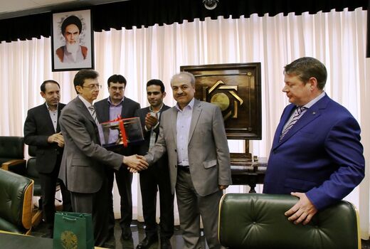ایران و روسیه تفاهم‌نامه همکاری بانکی امضا کردند