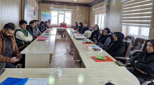 برگزاری دوره‌های آموزشی ویژه متقاضیان حضور در سرشماری عمومی کشاورزی در بستان‌آباد