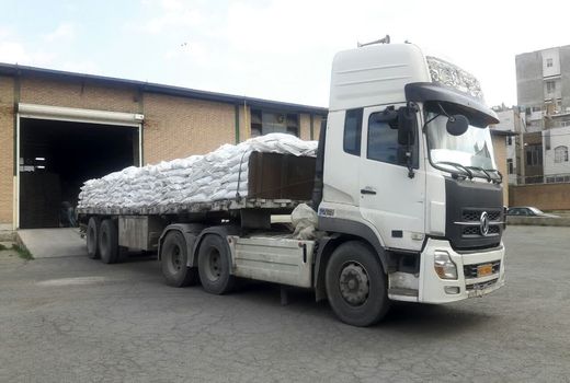 تامین و توزیع 2720 تن انواع کودهای یارانه‌ای در شهرستان نظرآباد