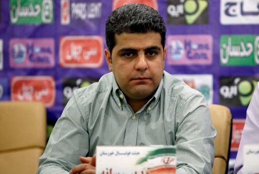 حق پخش فوتبال را نمی‌دهند و برنامه آن را هم تغییر می‌دهند