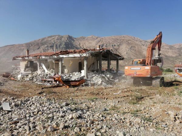  قلع قمع ۳۵۰ مورد ساخت ساز غیر مجاز در اراضی کشاورزی چهارمحال و بختیاری 