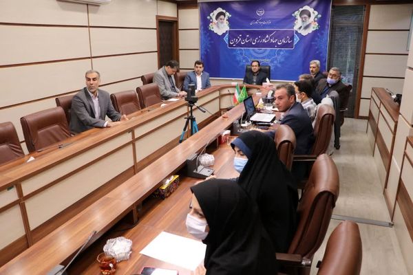 برگزاری جلسه قرارگاه مرکزی صدور اسناد و حفظ کاربری اراضی کشاورزی با حضور وزیر جهاد کشاورزی