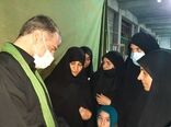 حضور ساداتی نژاد در بین خادمین بسیجی وزارت جهاد کشاورزی در کربلای معلی