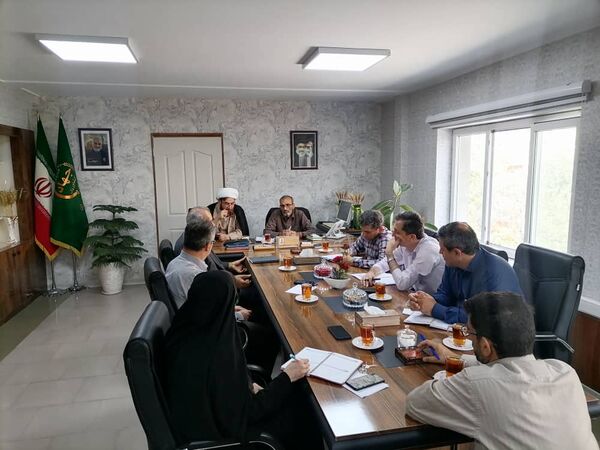 شهدا و ایثارگران دفاع مقدس، بهترین الگوی خدمت جهادی 