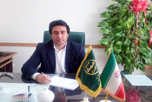 همکاری مدیریت جهاد کشاورزی شهرستان ورزقان در جهت ضدعفونی نمودن معابر و اماکن عمومی