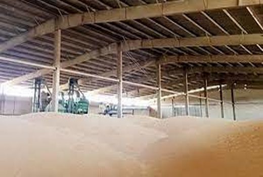 انبارهای  پشتیبانی امور دام خوزستان مملو از نهاده دامی