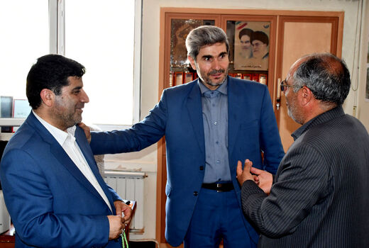 نیکبخت فردی متخصص برای وزارت جهاد کشاورزی 