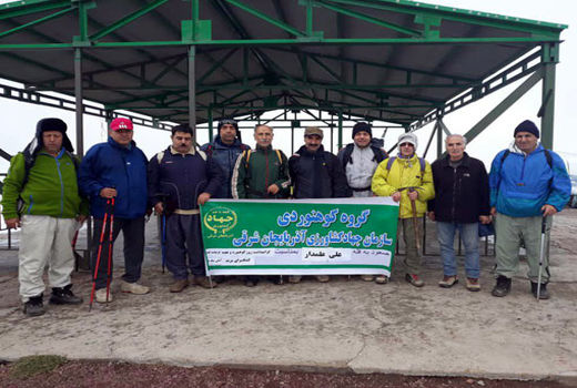 صعود گروه کوهنوردی سازمان جهادکشاورزی آذربایجان شرقی به قله 3155 متری علی علمدار 