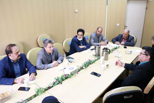 ضرورت رفع موانع تولیدات باغی استان قزوین با کمک ظرفیت‌های دانش بنیان