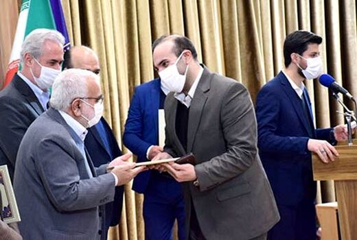  تقدیر رئیس کمیته امداد امام خمینی (ره) کشور از مدیر کل دامپزشکی استان آذربایجان شرقی