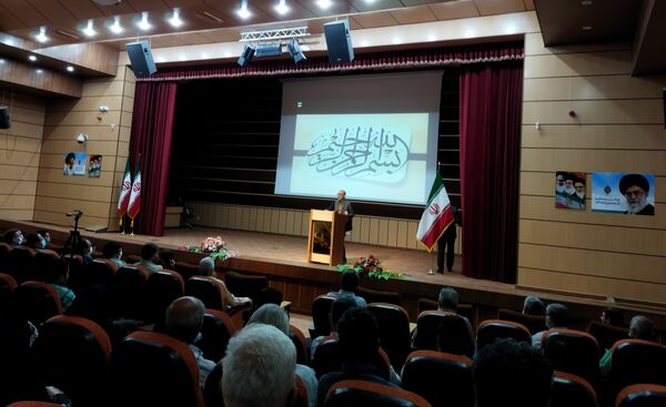 از کسب و کارهای اشتغال آفرین در روستاها حمایت می کنیم 
