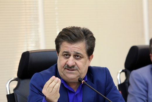 برای تامین کمباین جهت برداشت کلزا در استان هیچ مشکلی وجود ندارد