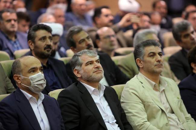 نشست پیگیری اجرای الگوی کشت و کشت قراردادی"با حضور جمعی از مدیران ستادی و استانی در وزارت جهاد کشاورزی