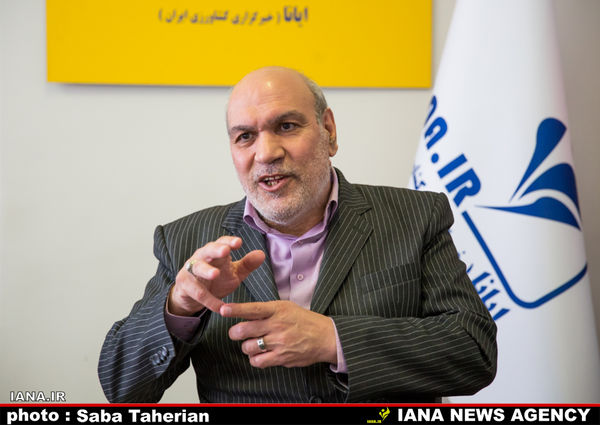 تکذیب میکنم