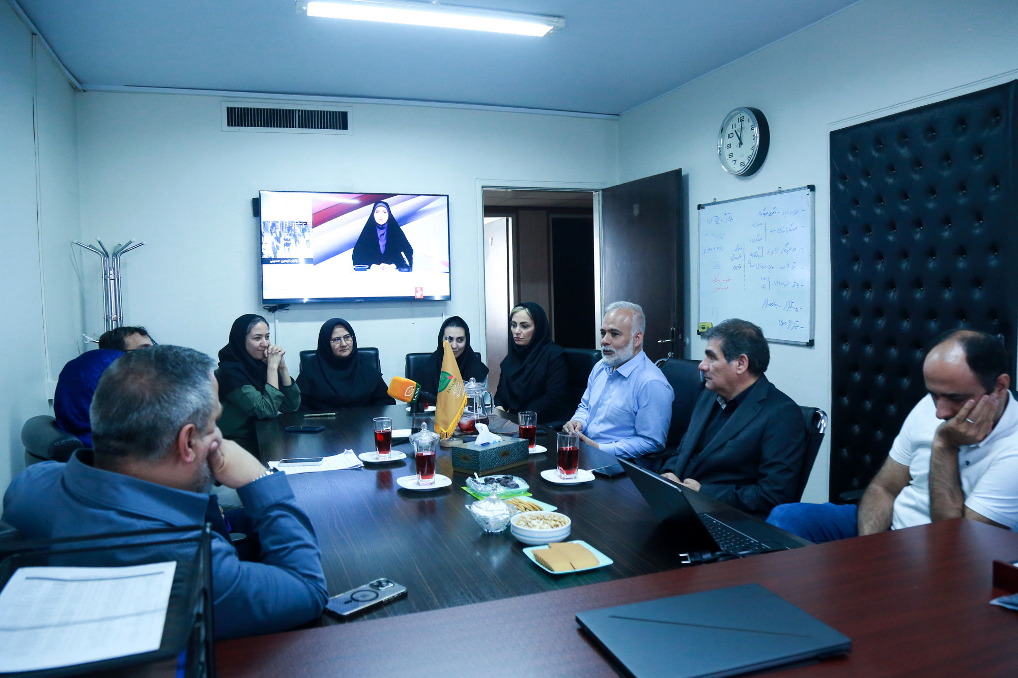 بازدید رئیس مرکز روابط عمومی وزارت جهاد کشاورزی از خبرگزاری ایانا 